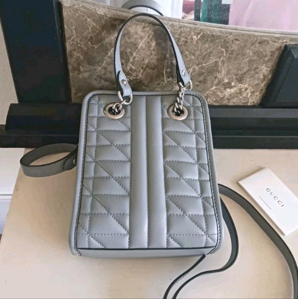 Gucci GG Marmont Crossbody Leather Handbag - Picture 4 of 11